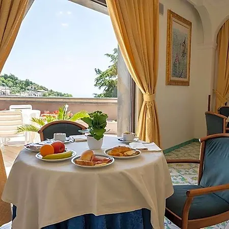 Montana 4* Sorrento